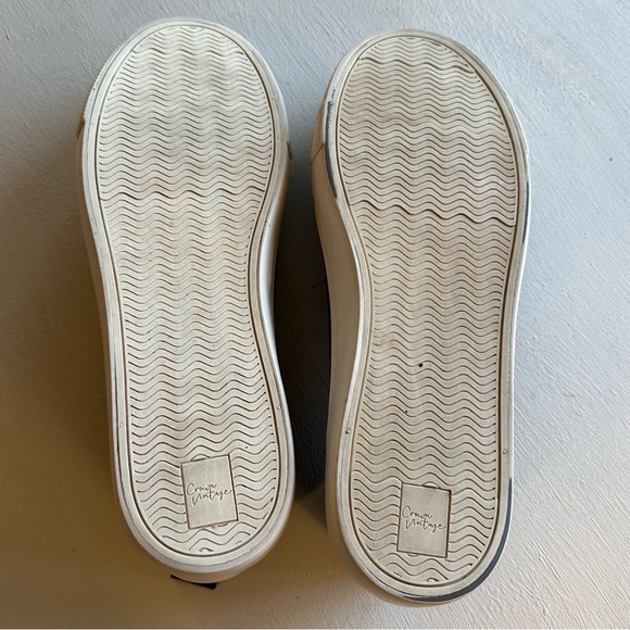 Crown Vintage Thilanna Slip On Sneaker Scallop Trim Black Leather Size 7 - Picture 13 of 14